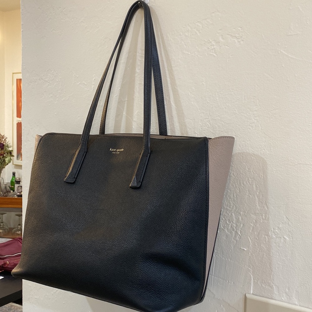 Kate Spade tote- black and light tan - Picture 2 of 16